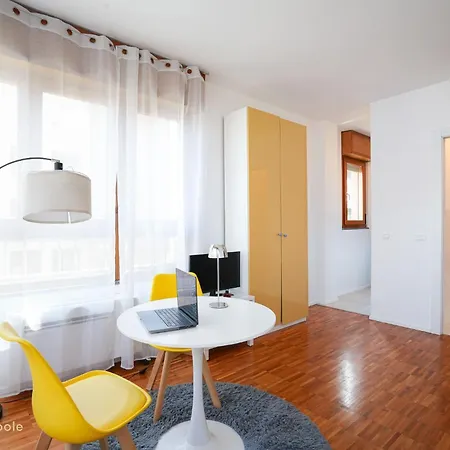 Loft De Sanctis Apartman Milánó